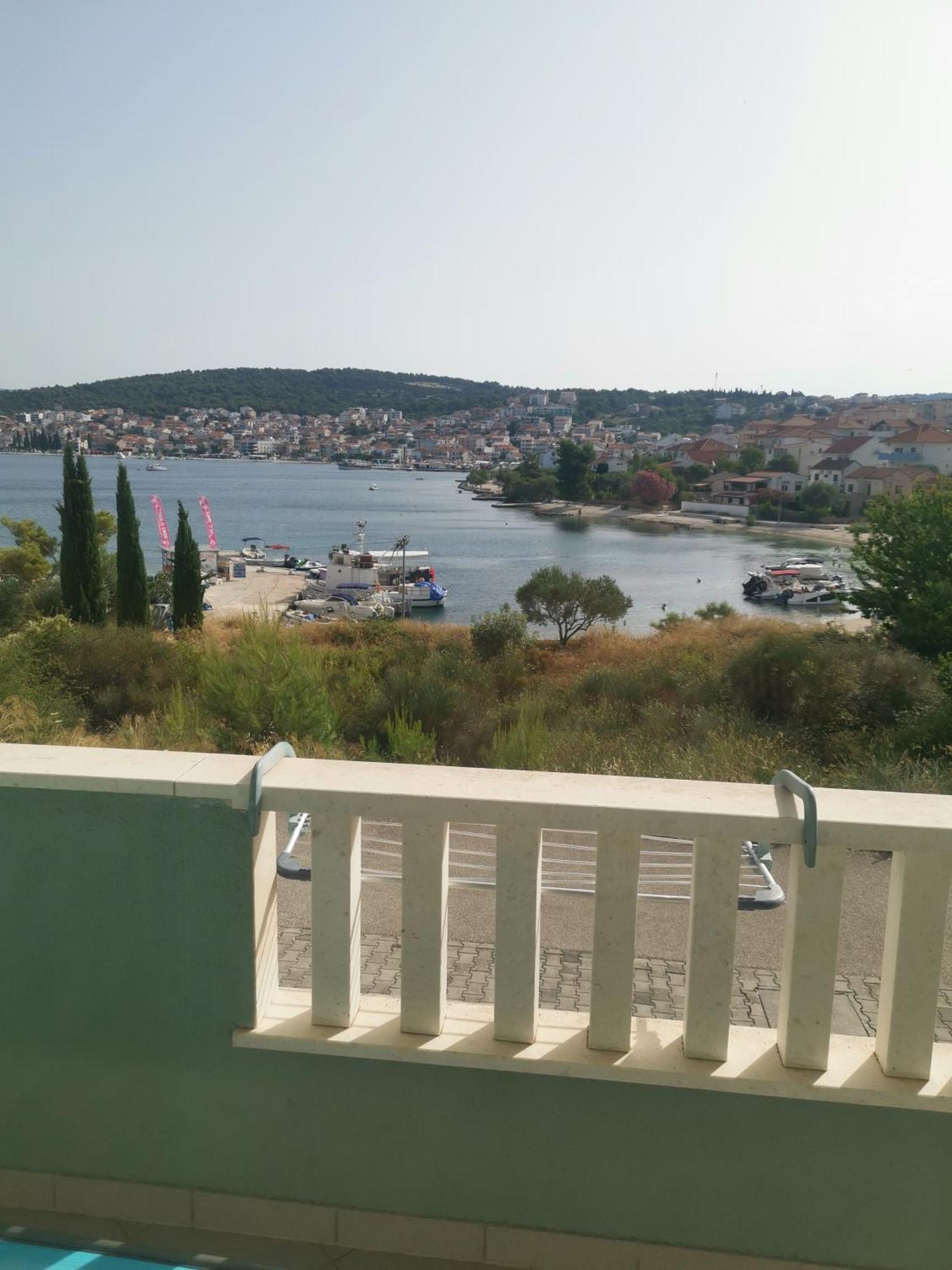 Apartment Croatika On The Beach Trogir Exteriér fotografie